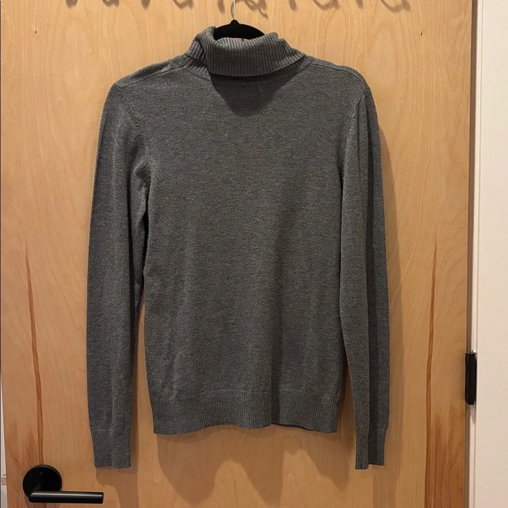 Joseph A. Turtleneck Sweater Silky Charcoal Size Small